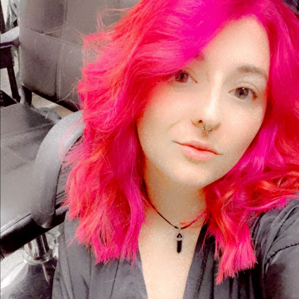 Meet your Posher, Sara